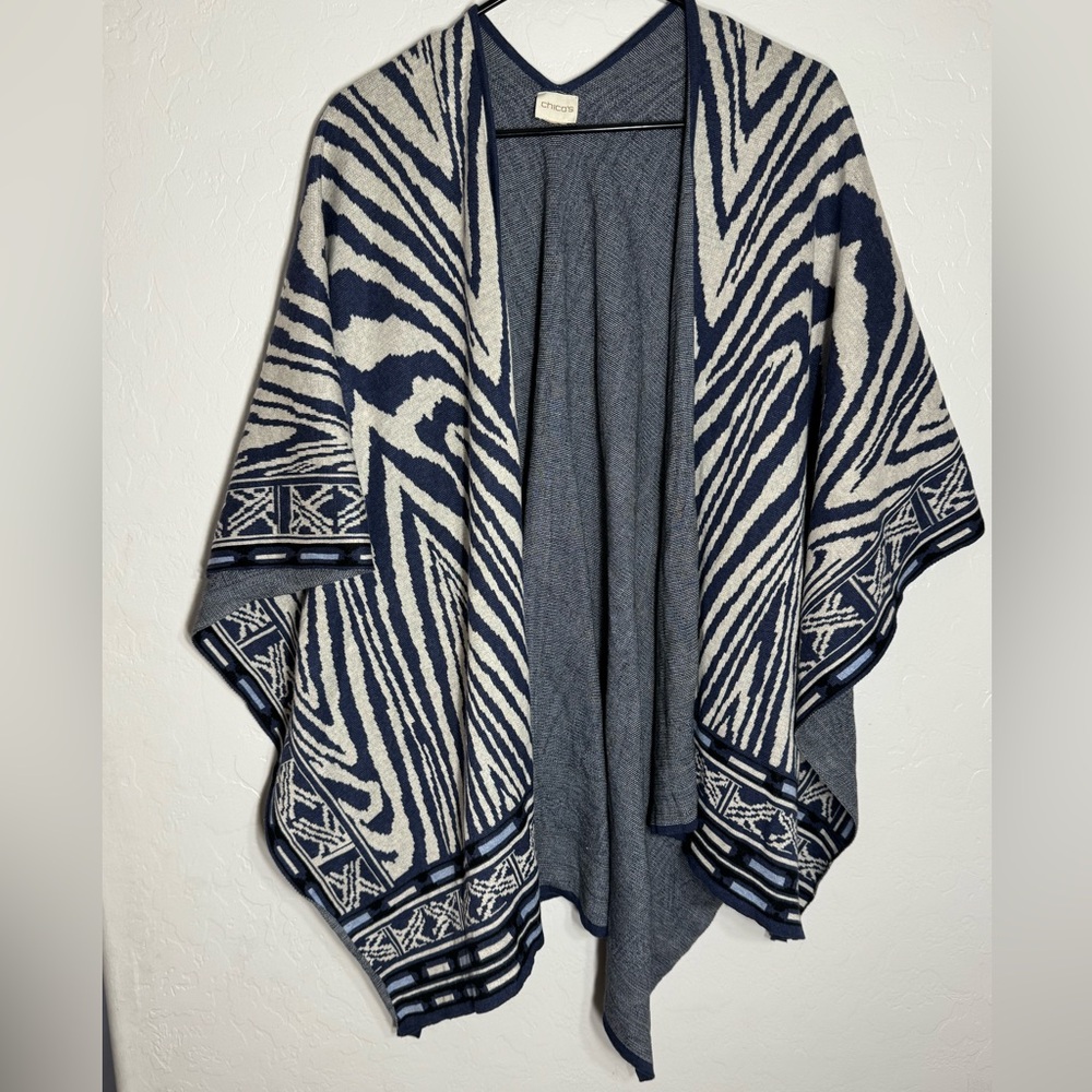 💙 Chico’s Open Front Knit Poncho Cardigan Blue Ivory Aztec Zebra Print OS